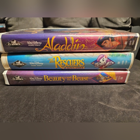 Disney Black Diamond VHS | Aladdin | Beauty and the Beast | Rescuers Down Under - Picture 2 of 15